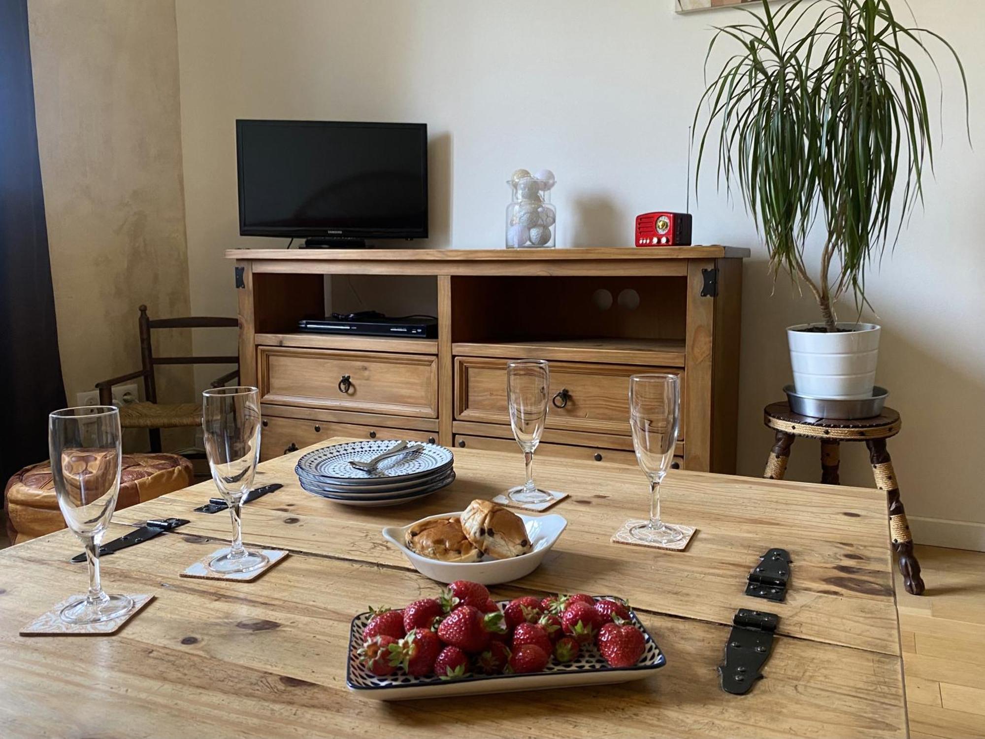 Simples Escales : Gite Nature, Detente Et Sauna Les Rosiers Εξωτερικό φωτογραφία