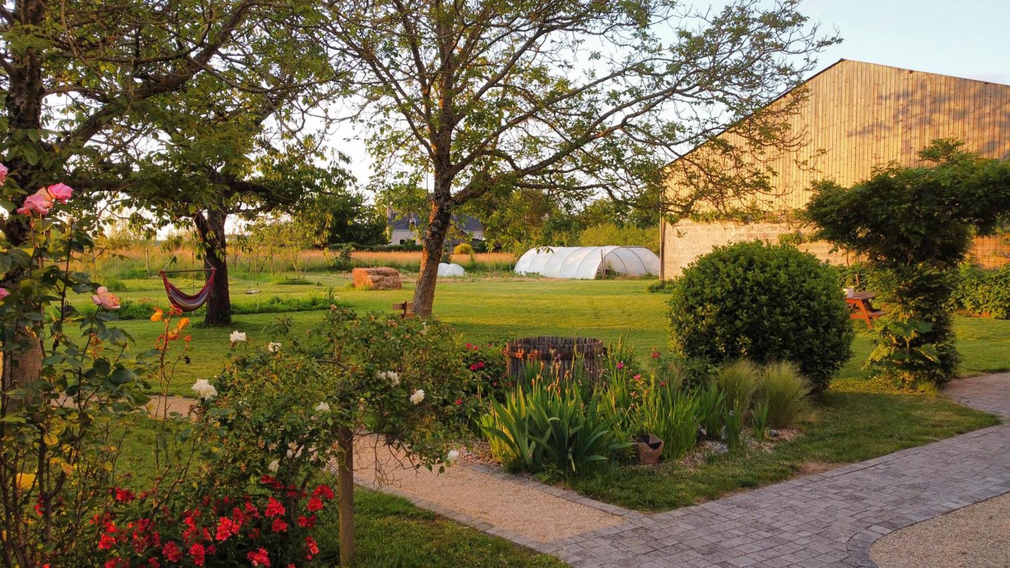 Simples Escales : Gite Nature, Detente Et Sauna Les Rosiers Εξωτερικό φωτογραφία
